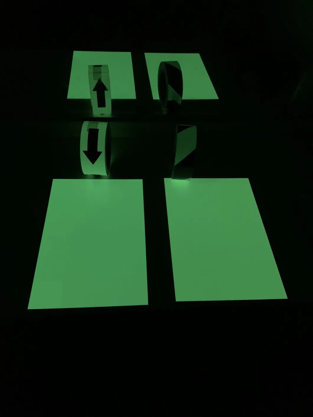 PVC Cuttable &amp; Printable Rigid Night Glow Photoluminescent Glow in The Dark Plastic Sheet Board 1.2mm